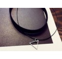 Collier Choker Triangle