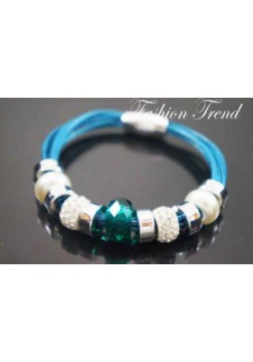 bracelet charms bleu