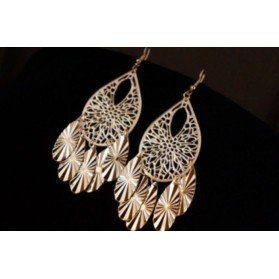 boucles d'oreilles ethniques