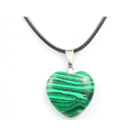 pendentif vert coeur pierre naturelle